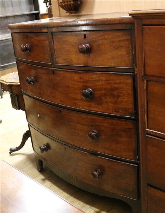 A Victorian mahogany bow front chest of drawers W.102cm